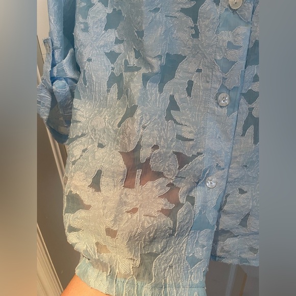 CREATION sheer blouse - Picture 2 of 4